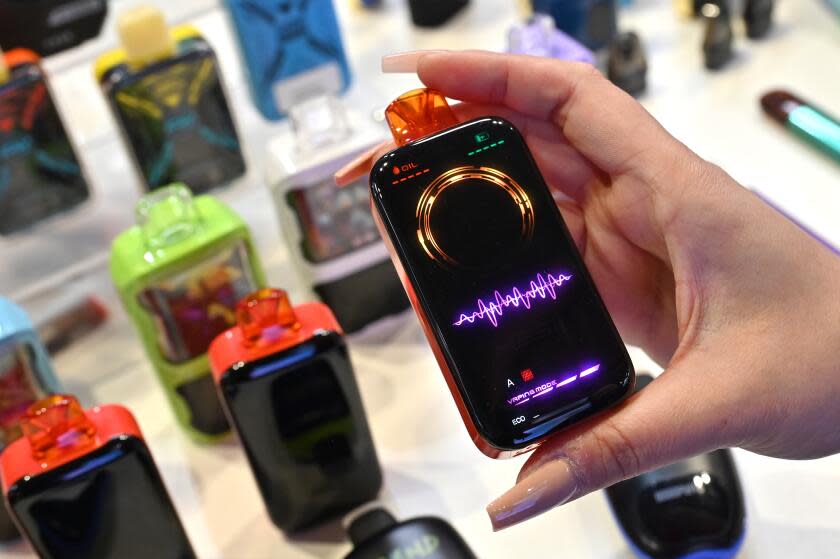 Vape with Game Screen: Cool or Not? Gamers Share Their Thoughts