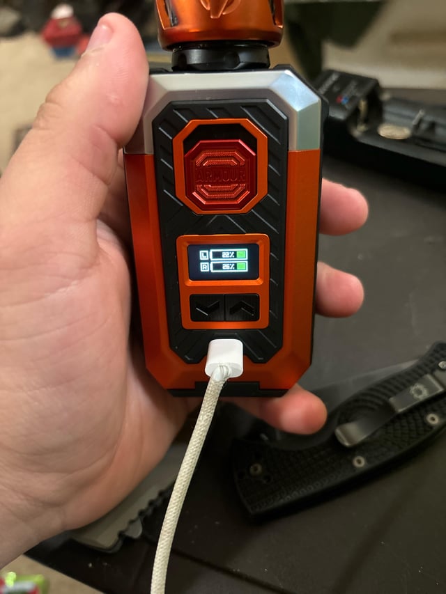 Best Vape Battery Charger: Dont Buy One Until You Read This