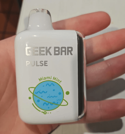 Geek Bar Wont Hit? Easy Fixes to Get It Hitting Again Right Now, Try This Method!