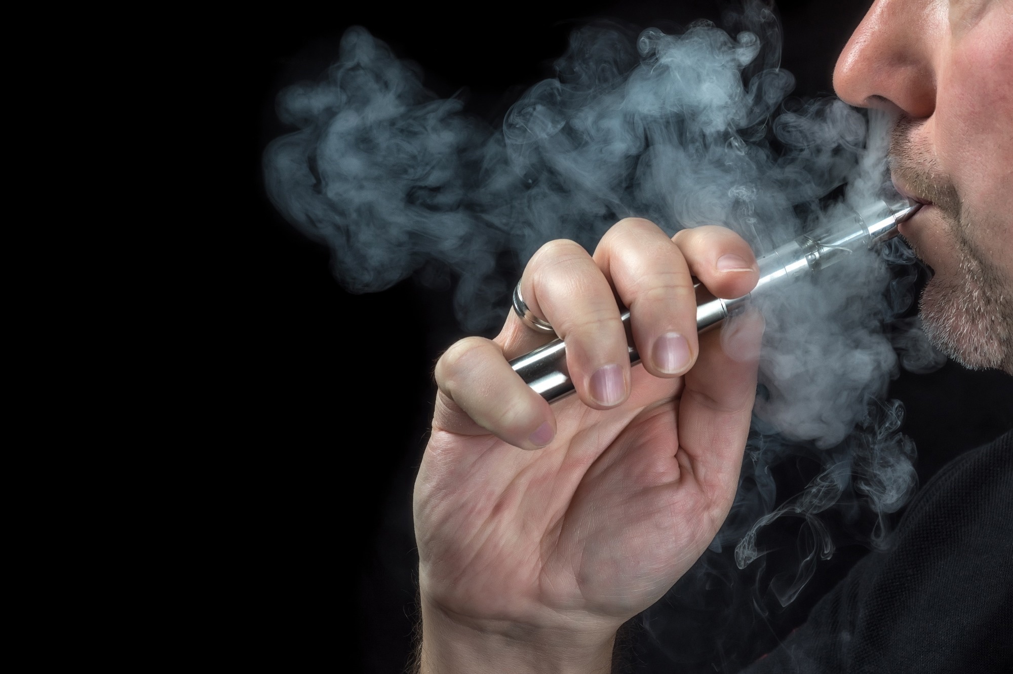 Should electronic cigarettes be banned? Here are the key reasons many are calling for a total ban.