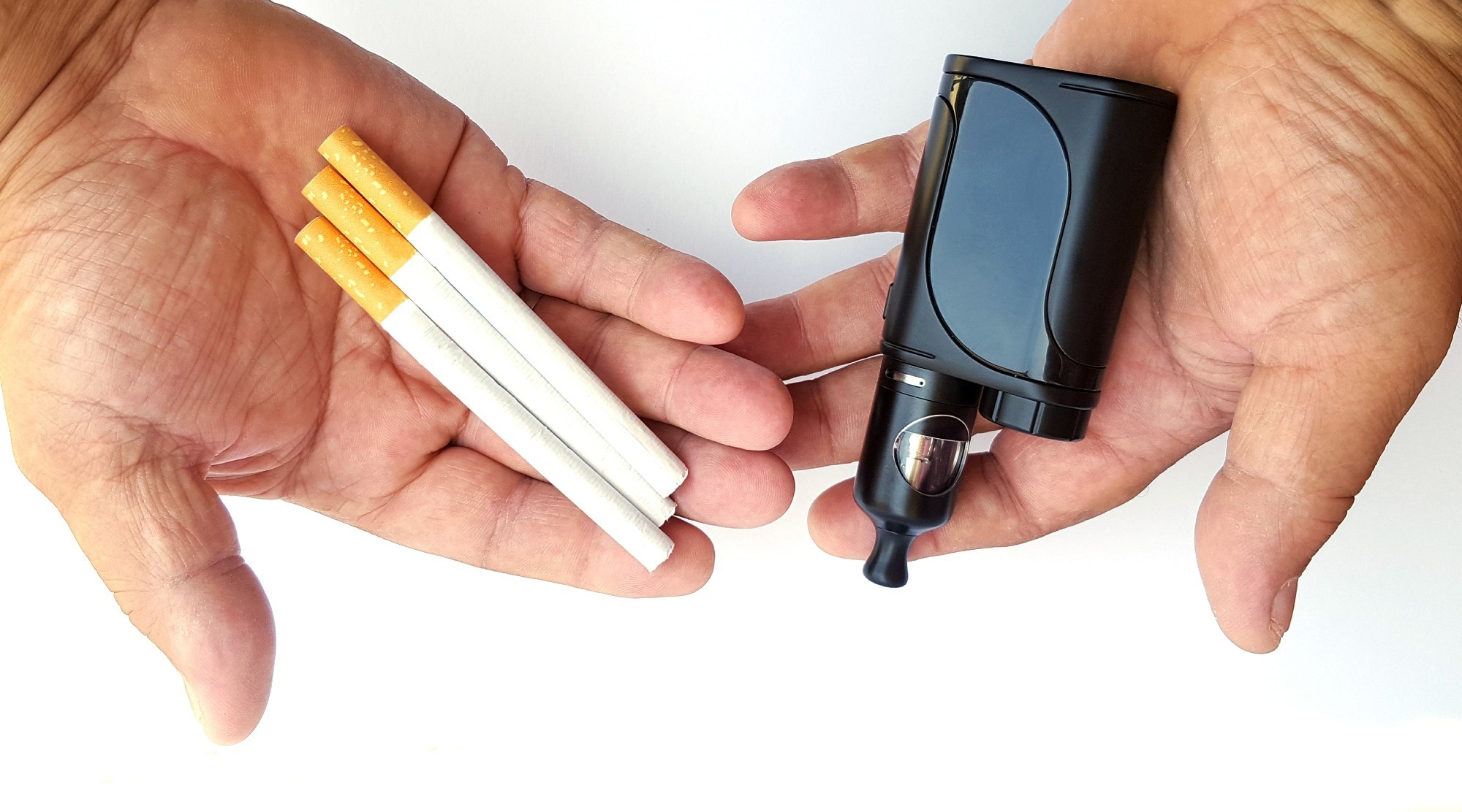 Are Electronic Cigarettes Safer? Discover 5 Facts Vs Regular Cigarette Danger