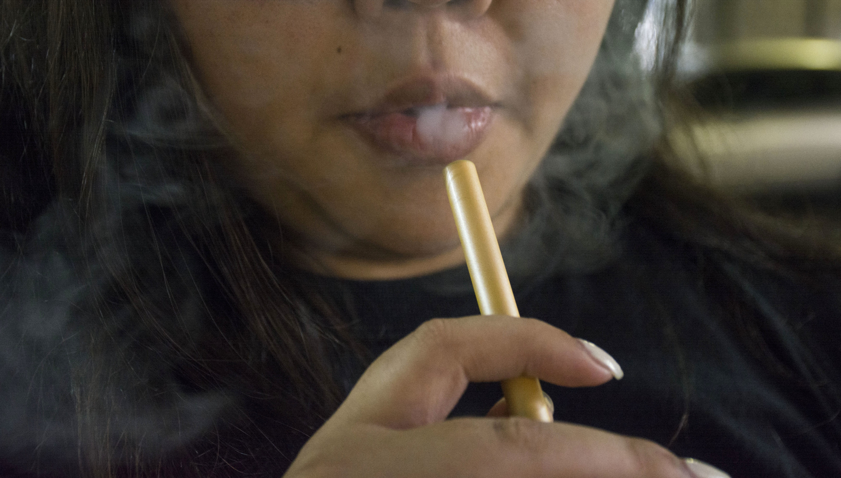 Apple Starbuzz Electronic Cigarette Safe? Key Facts Users Should Know Now!