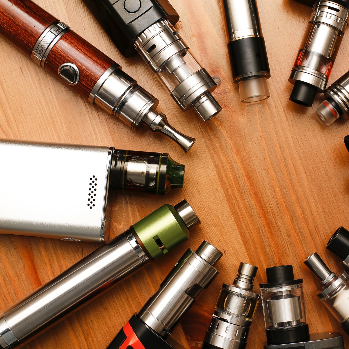Are Electronic Cigarettes a Safe Alternative to Tobacco? Top Experts Weigh In!