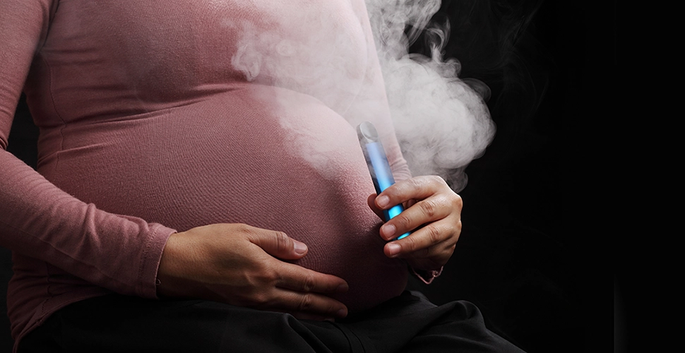 E-Cigarettes During Pregnancy: 4 Real Dangers Every Mom Must See